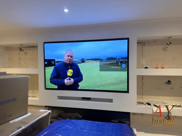 Media Wall and 77" TV precision mounting image 1