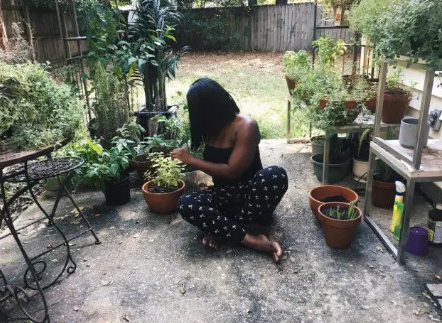 7 Hobbies for Women in Their 30s to Cultivate Balance
