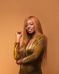 Tolanibaj Calls on Afrobeats Legends to Consider Retirement Amid Criticism of Recent Music Releases