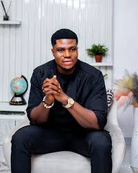 Zicsaloma Dismisses Crossdressing Rumors, Says Female Roles Are Just for Comedy
