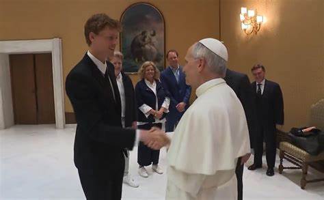 World No 1 Sinner And His Parents Meet Pope Leo Xiv.