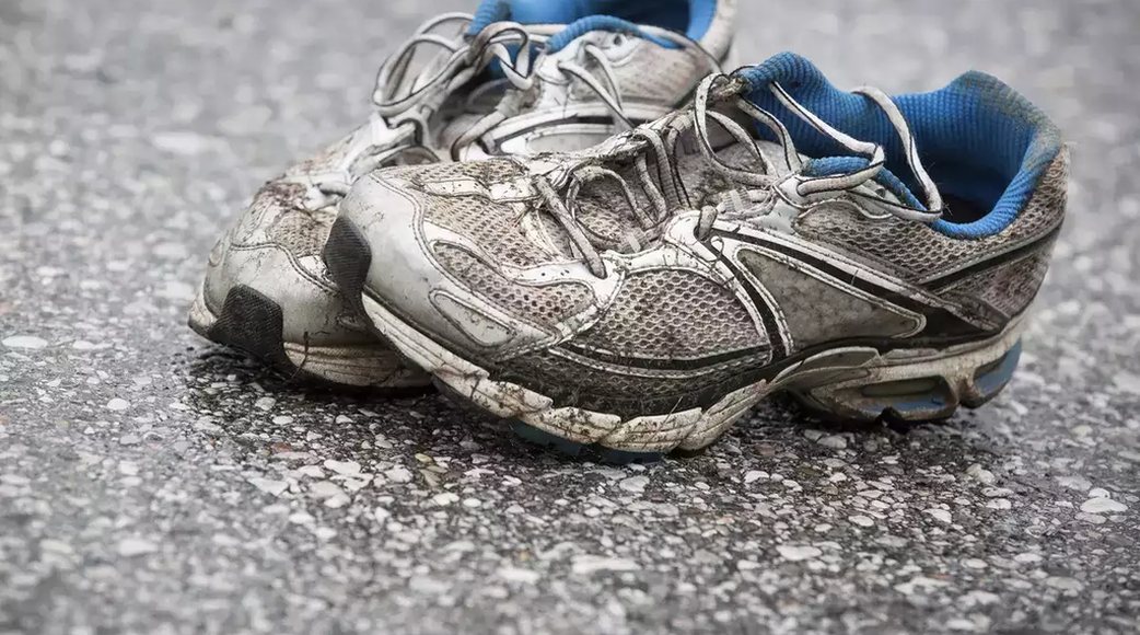 Stop Ruining Your Sneakers with Detergent – Try These Alternatives Instead