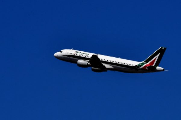 Federal government seeks return of direct flights to Italy