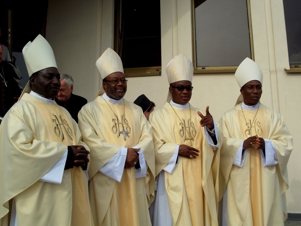 Catholic Priests Raise Concern As Herdsmen Kill 50, Shut Down 15 Churches In Makurdi