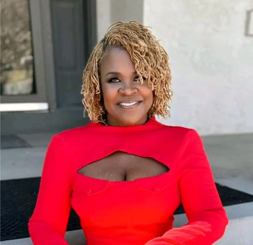 Linc Edochie’s Ex, Yinka Thesien, Publicly Apologises After Spilling Family Secrets