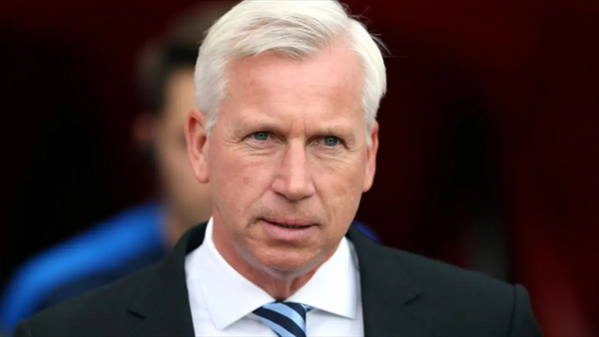 Alan Pardew Warns: Man United Could Face Relegation If Issues Persist