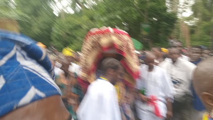 Osun Festival Sees Surprise Change as Male Chief Priest Carries Sacred Calabash