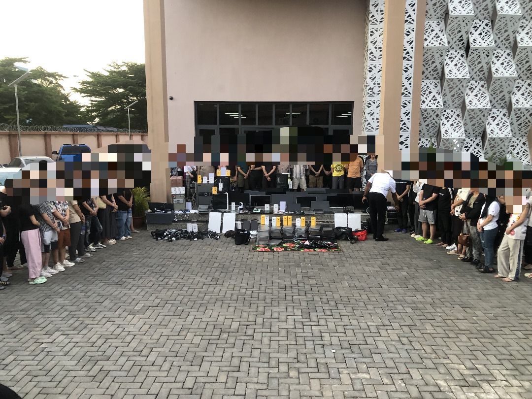 Nigeria Jails 21 Foreigners in Major Cybercrime Crackdown
