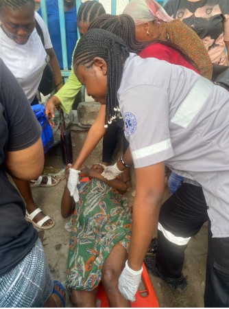 Joy in Oshodi as Woman Gives Birth by Roadside