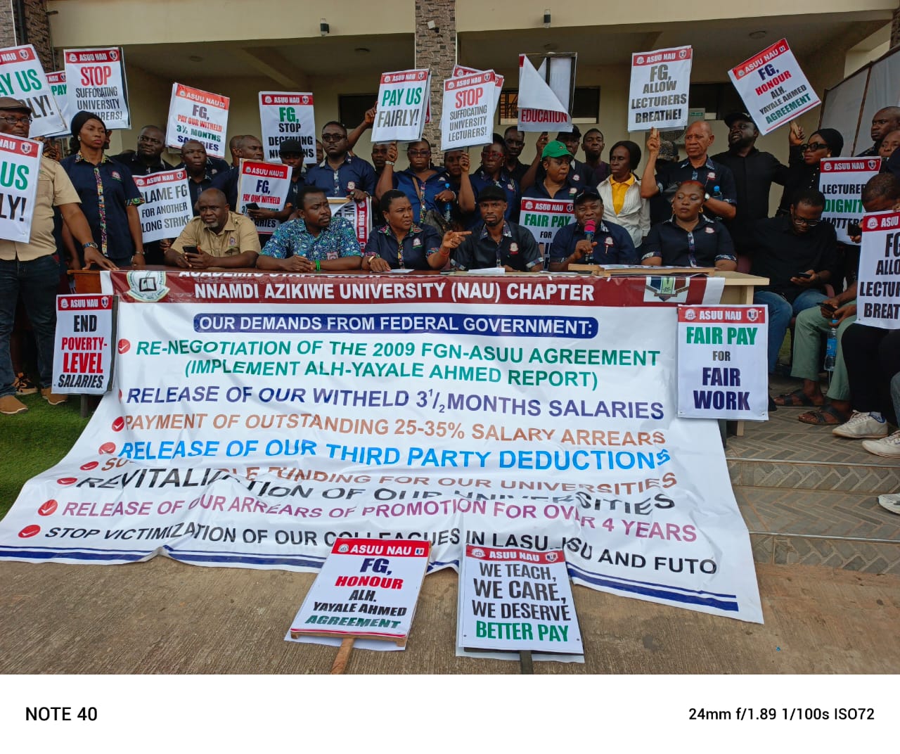 UNIZIK ASUU Blocks Expressway, Demands End to ‘Poverty Wages’