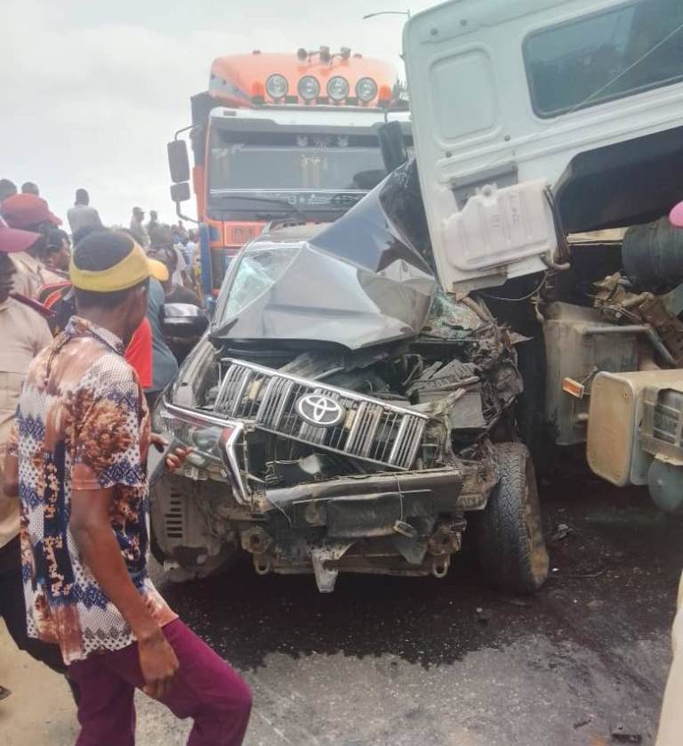 Tragedy Averted as Truck Rams Into Cars and Tricycle in Lagos, Many Injured
