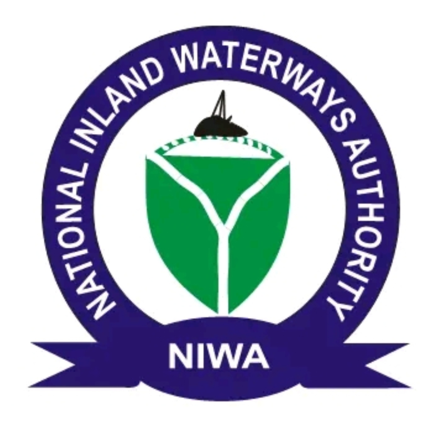 FG Bans Unauthorised Boat Loading, Moves to Curb Water Mishaps