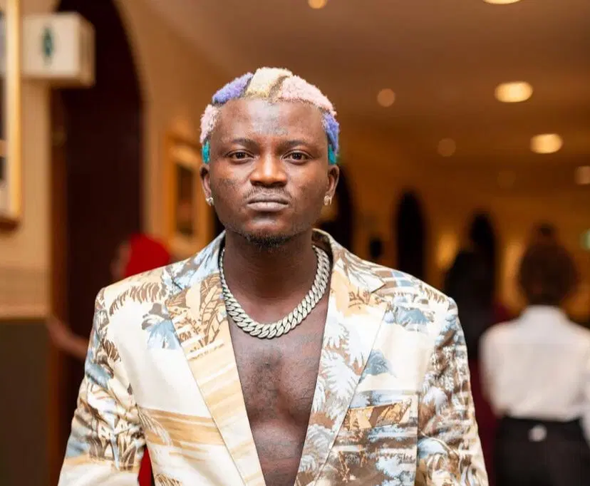 “The N20M Don Finish” – Portable Begs Burna Boy for Music Feature