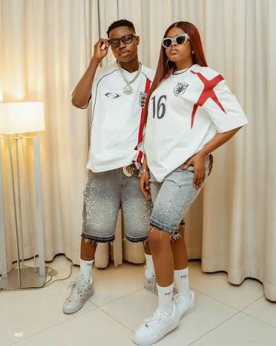 Peller and Jarvis Spark Reactions With Romantic Moments in the UK