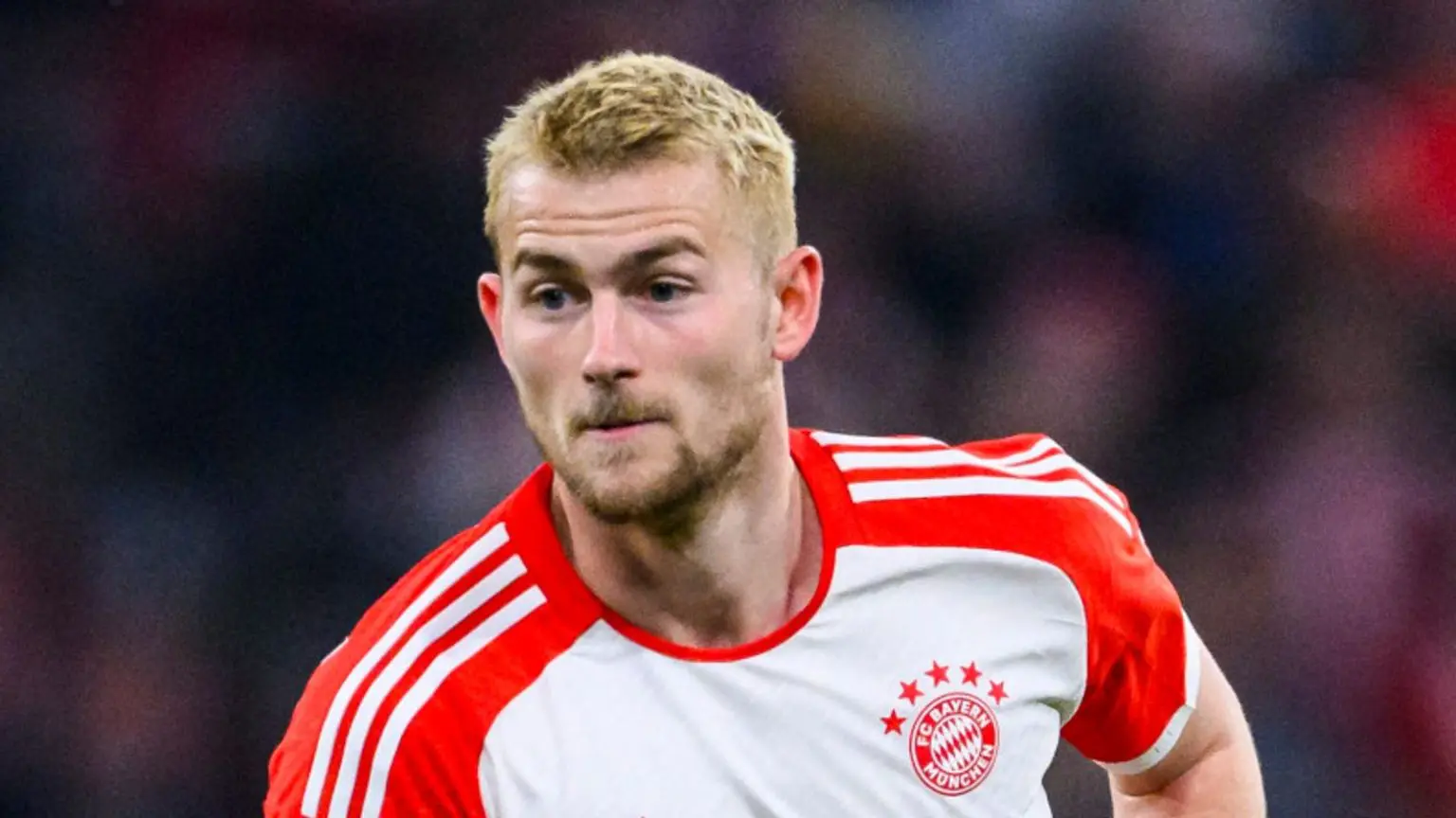 De Ligt Defends Amorim, Blames Players for Man United’s Poor Performances