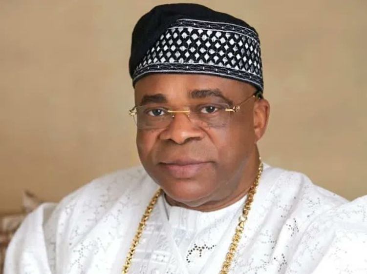 Owa Obokun Bans Land Grabbing Activities in Ijesaland