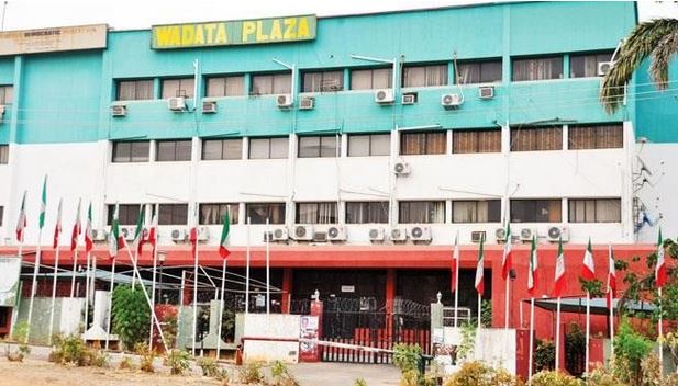 BREAKING: Chaos as Gunshots, Teargas Disrupt PDP Meeting at Abuja Headquarters