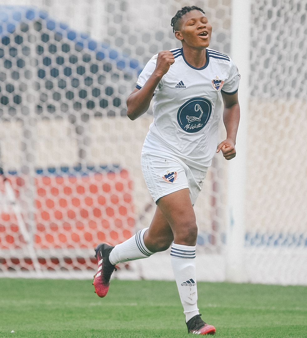 Transfer: English Clubs Race to Sign Super Falcons Striker
