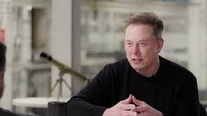 Elon Musk Makes History as World’s First $600bn Billionaire