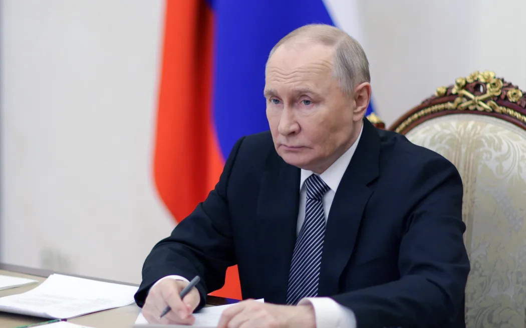 Putin speaks to Israel, Iran leaders to help ‘de-escalate’