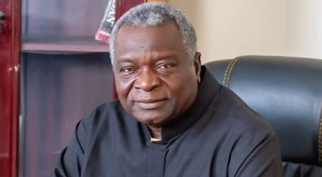 Governor Adeleke Congratulates Ex-governor Oyinlola On His 75th Birthday