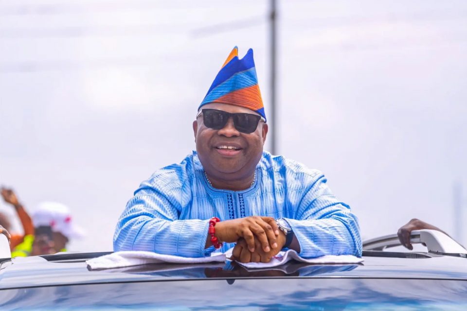 Adeleke Sparks Reactions After Declaring Love, Dancing At Osogbo Rally