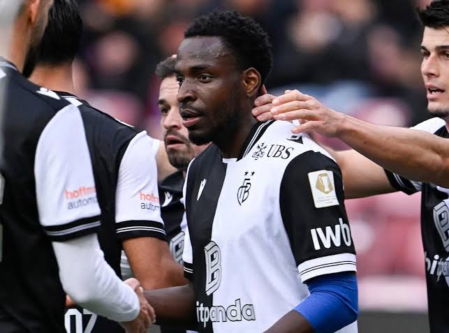 Otele Fit For Hamburg’s Bundesliga Showdown With Borussia Dortmund