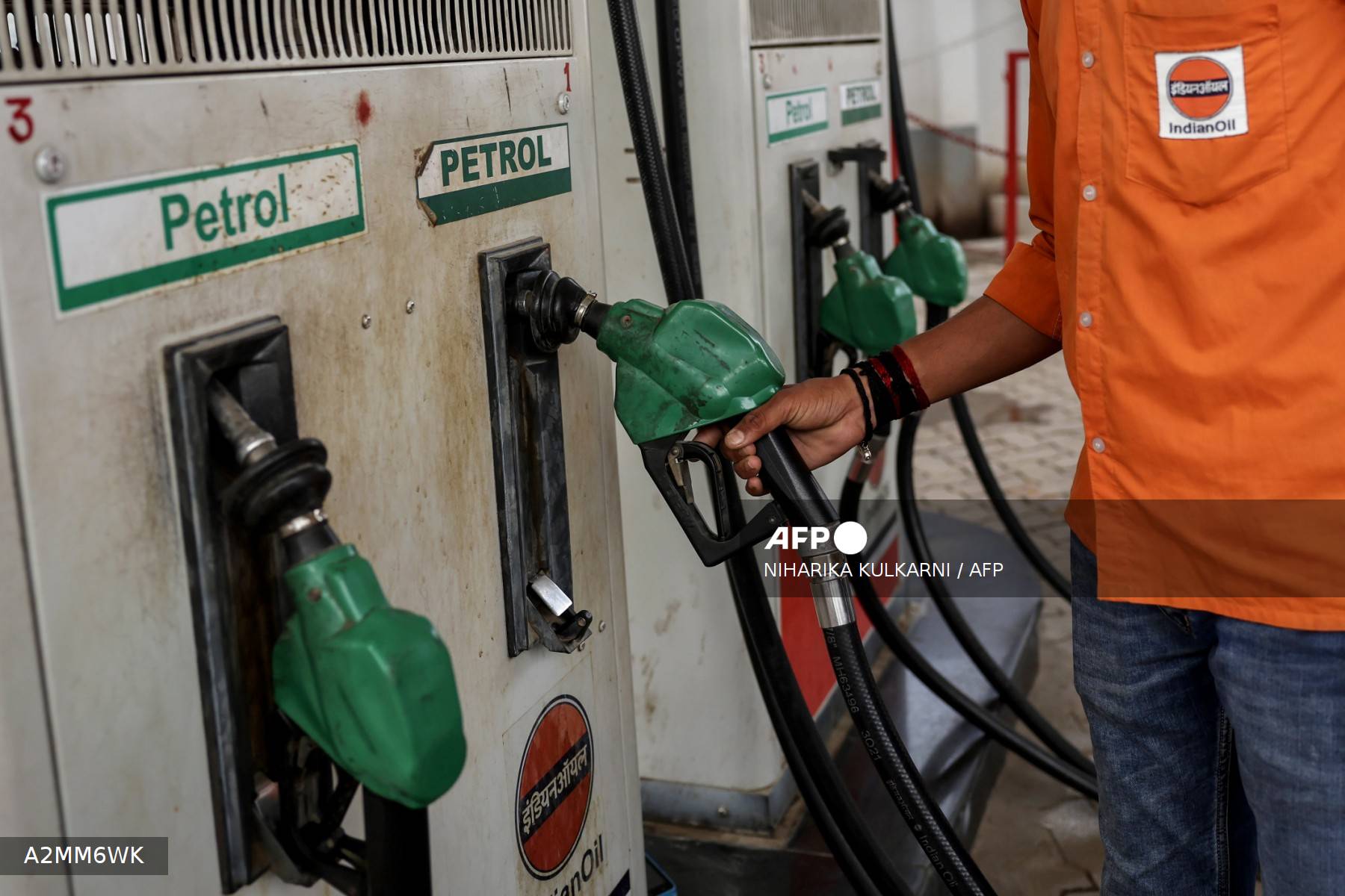Us Gas Prices Soar Above $4 Per Gallon Amid Iran Conflict