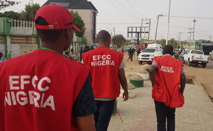 Efcc Arrests Fake Customs And Immigration Officer Over ₦2.9m Job Scam