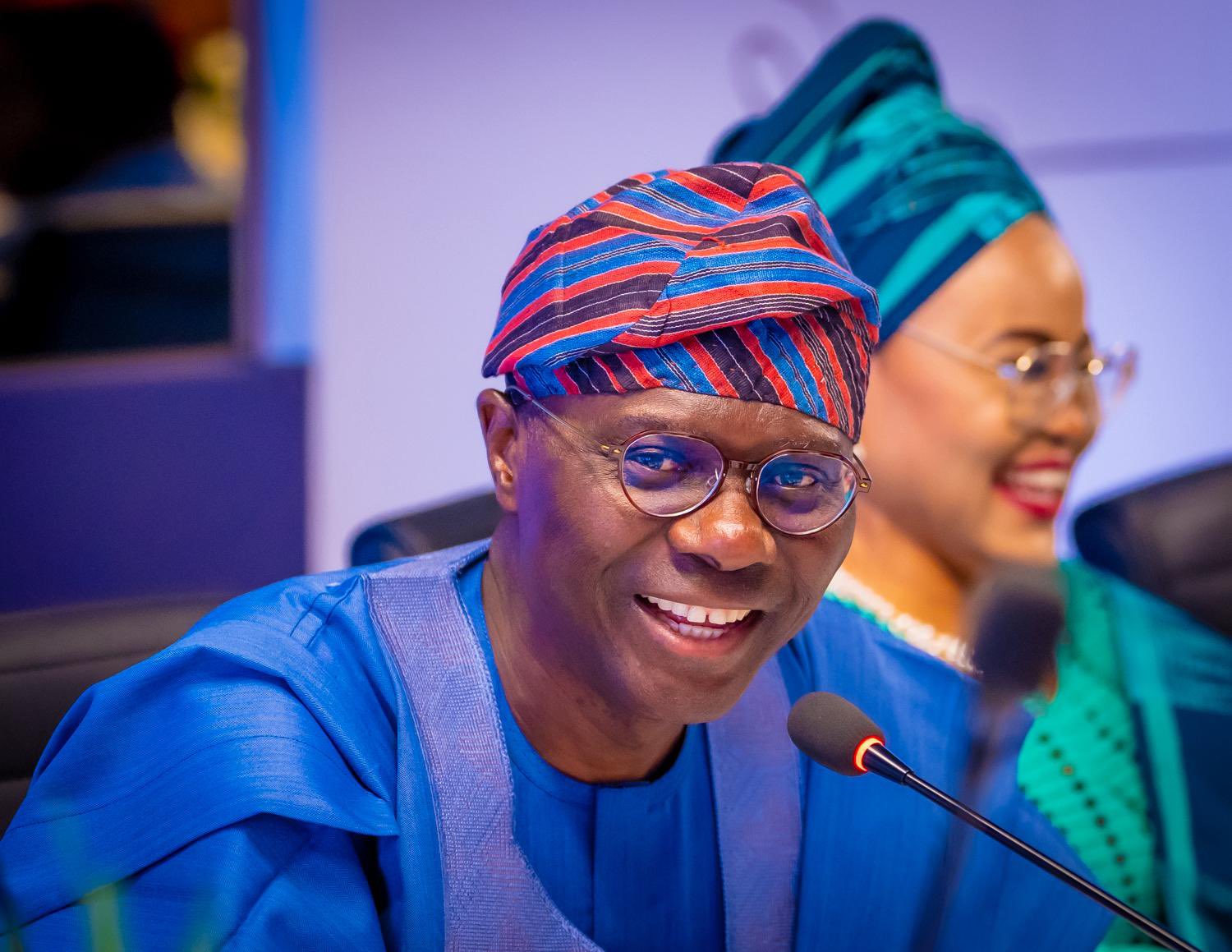 Sanwo-Olu Celebrates Lagos Political Leader Busura Alebiosu at 90