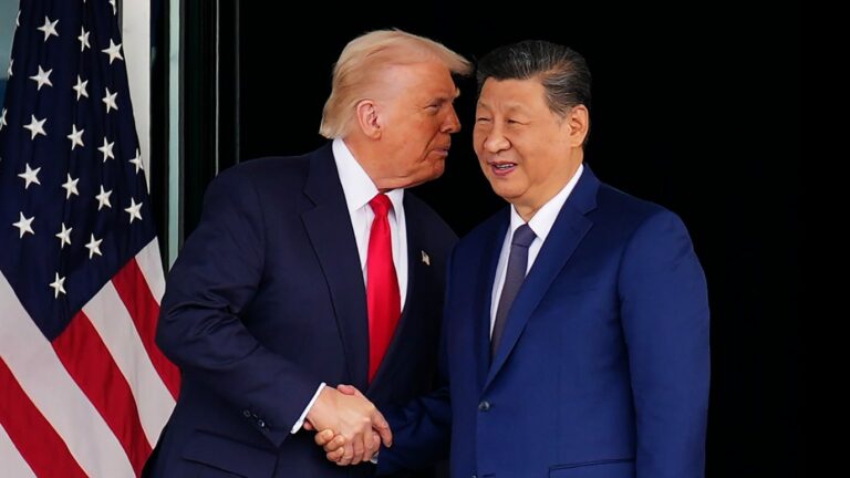 Trump Plays Down Differences with Xi Jinping Over Iran War