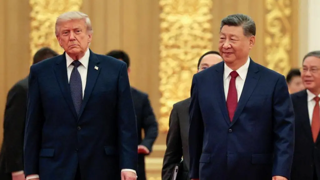 Trump and Xi Send Strong Joint Message to Iran: Reopen Strait of Hormuz