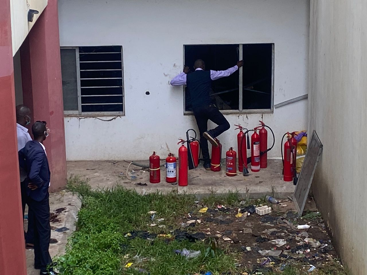 Patients Evacuated as Fire Breaks Out at Abuja National Hospital