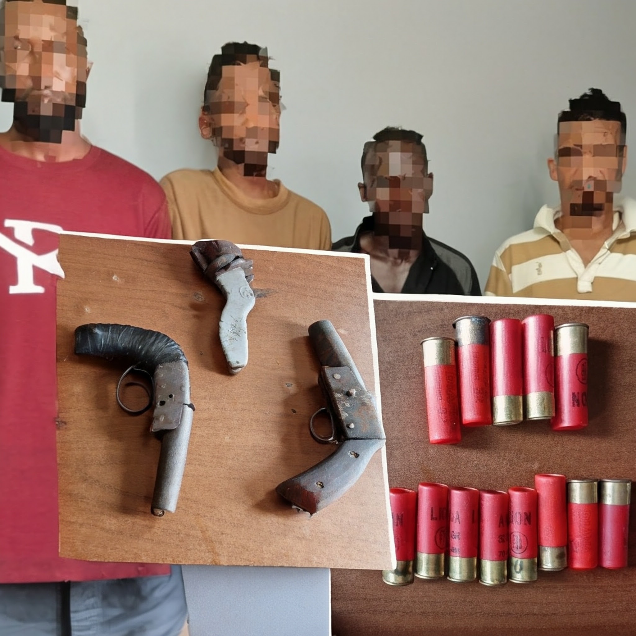 Police Nab Suspected Aiye Cult Hitmen in Lagos, Recover Weapons