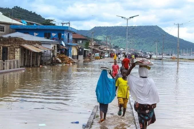 Chaos as Flooding Shuts Lagos Airport Temporary Terminal