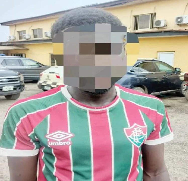 Motorist Stabs LASTMA Officer During Enforcement in Lagos