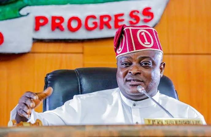 Lagos Assembly backs state police, advances anti-begging bill