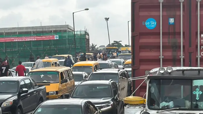 Motorists lament as Mile 2-Apapa gridlock persists eight years after presidential intervention