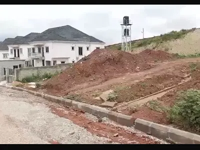 1,000 SQM Commercial Land — photo 2