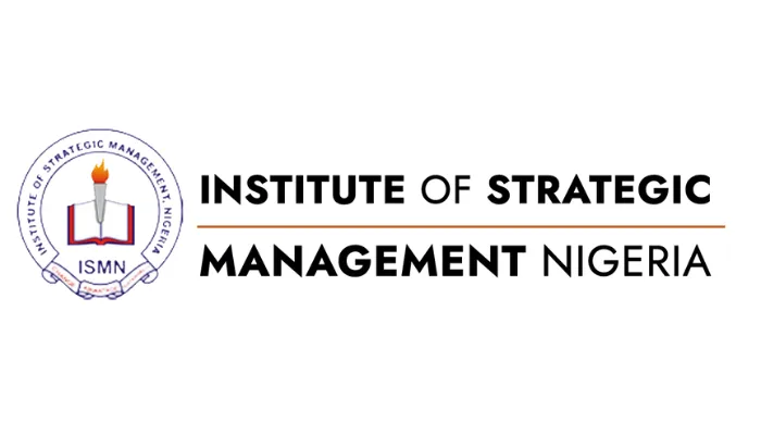 Management institute inducts 199, seeks strategic leadership for Africa