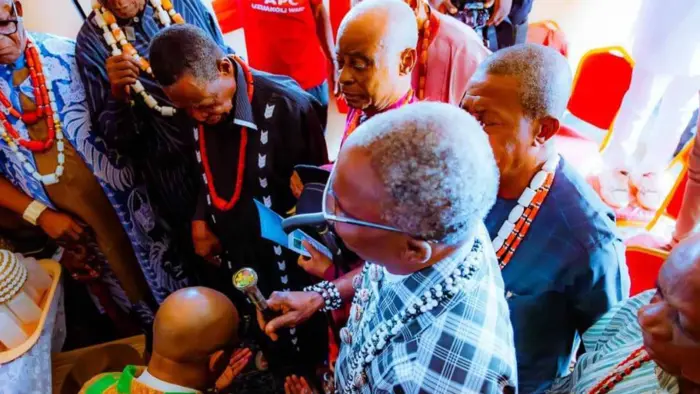 2027: Bende monarchs back Kalu’s re-election bid, reject zoning agitation