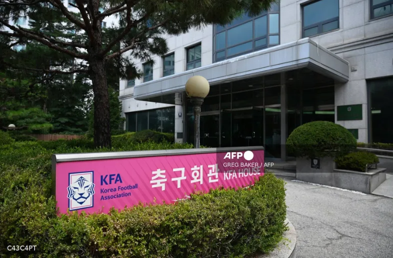 Police probe South Korea FA over World Cup coach appointment