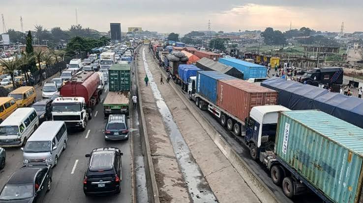Lagos-Ibadan Expressway Gridlock Eases After Six Hours of Traffic Chaos