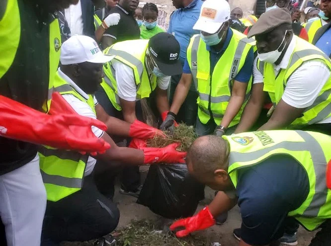 Lagos Expands Waste Fleet With 220 New Trucks to Tackle Rising Refuse