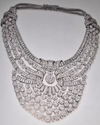 INTERPOL Flags Queen Nazli’s 673-Diamond Necklace After Vienna Museum Heist