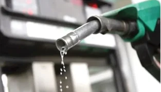 Petrol Price Hits ₦1,350 Per Litre in Abuja as Motorists Raise Concerns