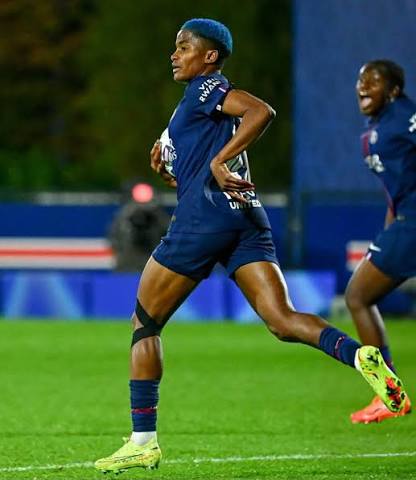 Ajibade Shines as PSG Crush Frankfurt to Secure Women’s Champions League Spot