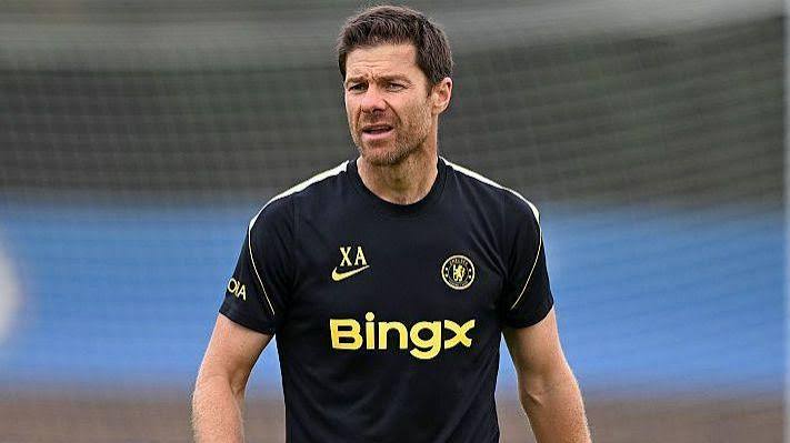 Alonso Calls for Chelsea to Focus on Future After Fernandez Departure