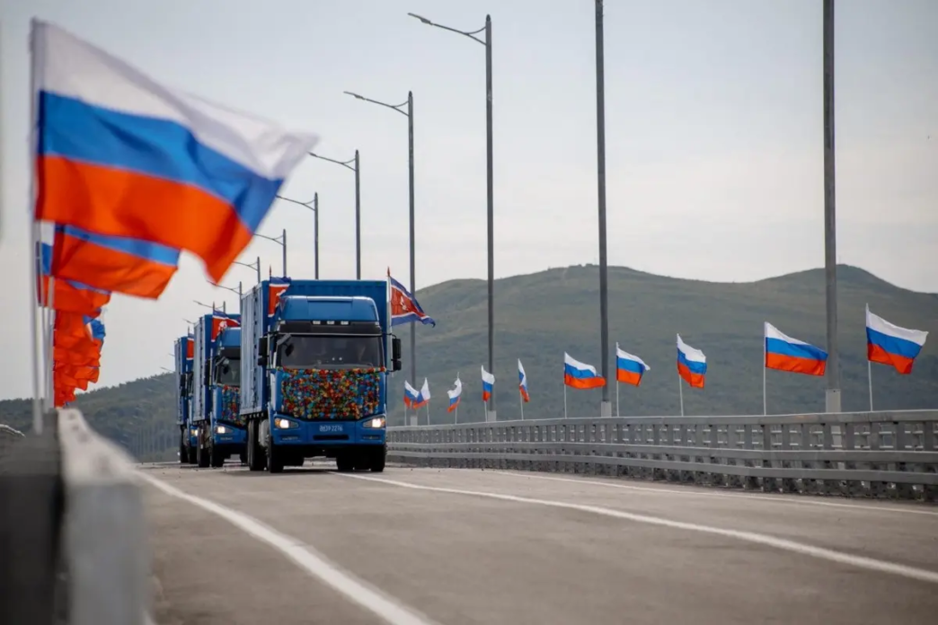 Russia, North Korea Open First Road Bridge as Strategic Ties Deepen