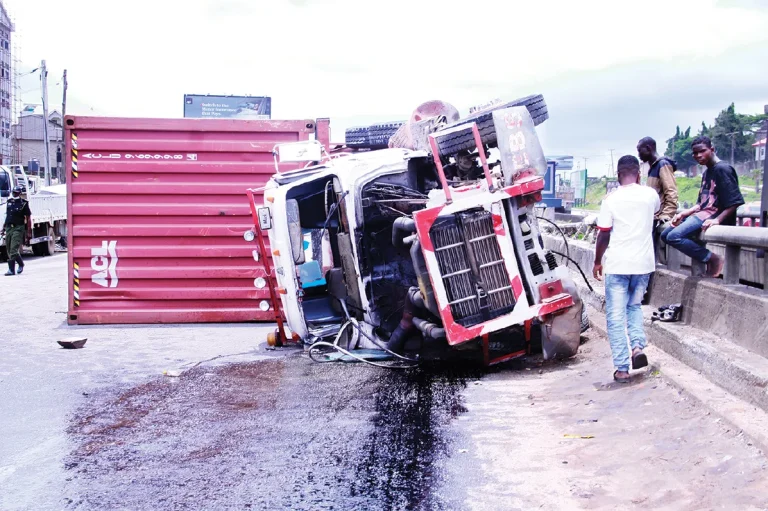 Commuters Face Long Night as Lagos-Ibadan Expressway Gridlock Stretches for 14 Hours